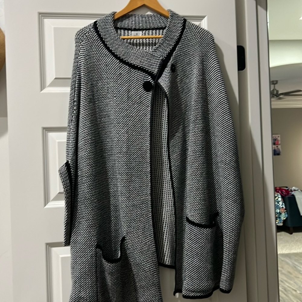 Women’s overcoat